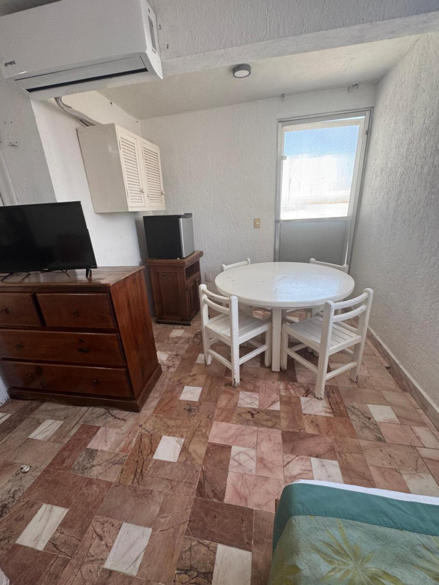 Family Room Terrace