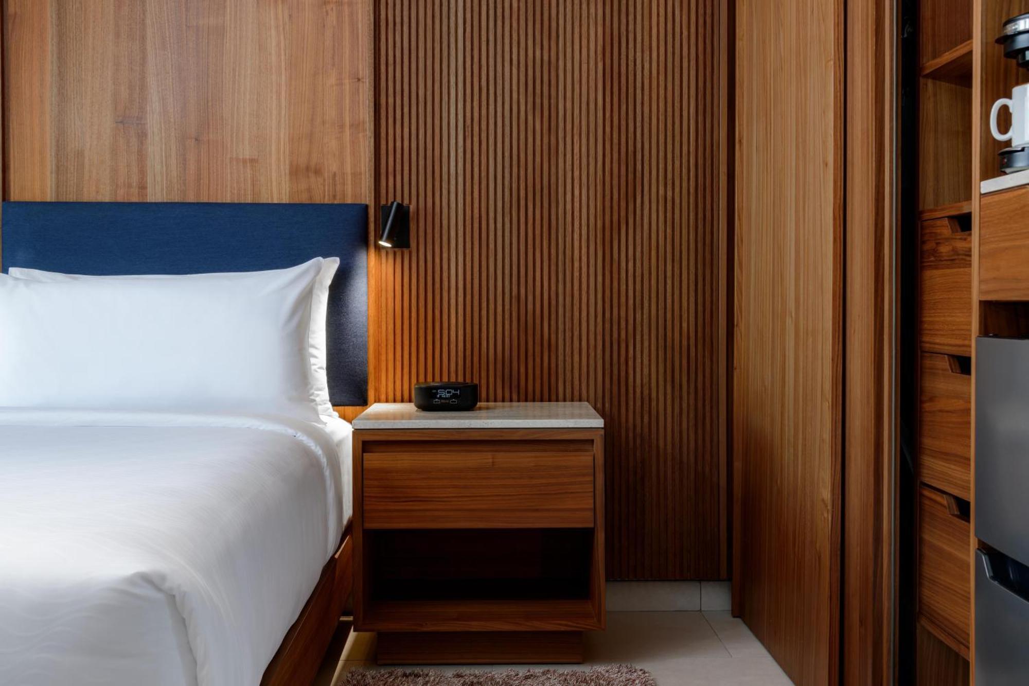 Premium King Room Ocean View
