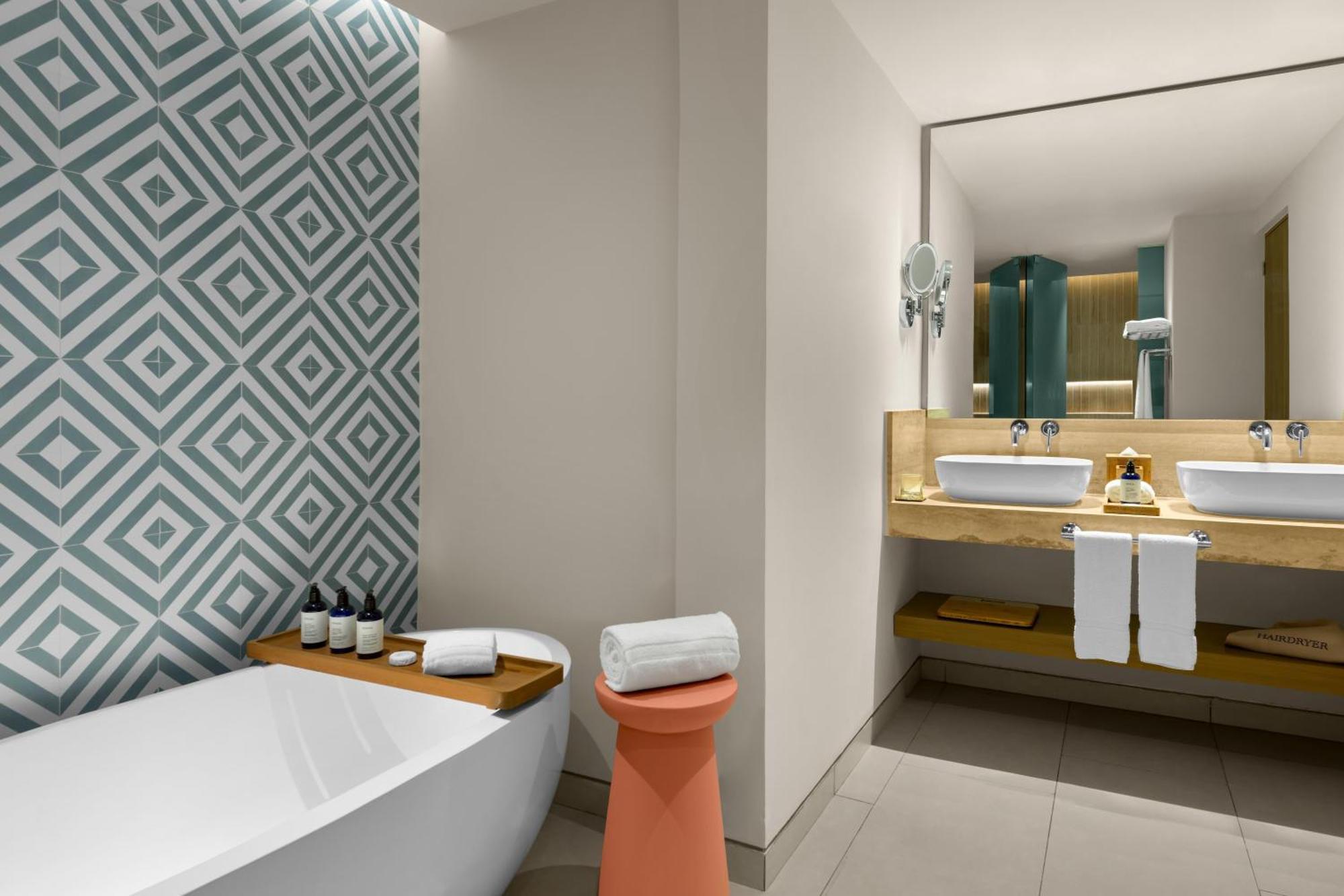 Premium King Room Ocean View
